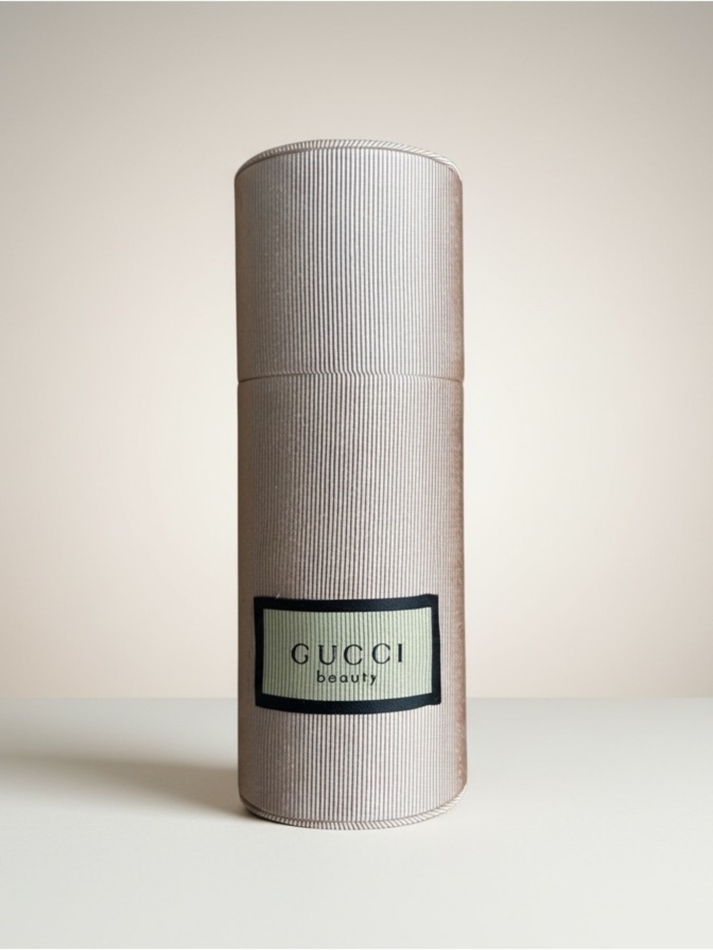 NEW GUCCI MAKEUP BRUSH SET - Picture 2 of 7
